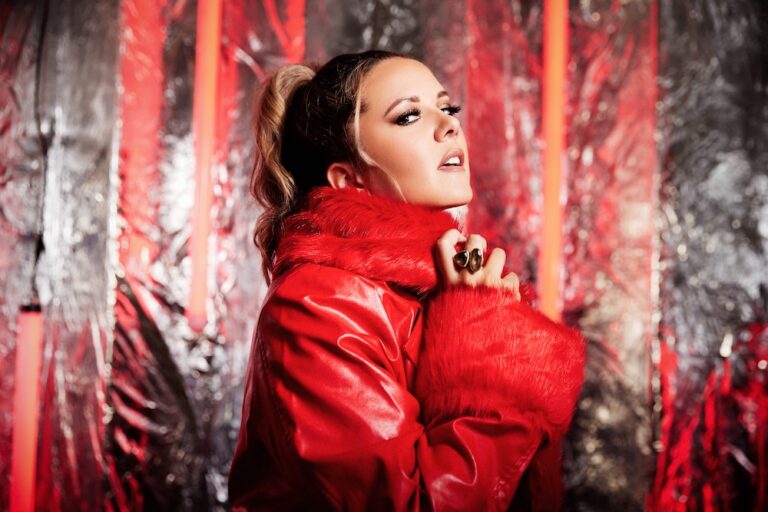 Jenny JAM, photographed by Anna Azarov